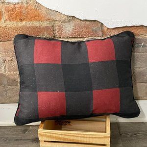 Red / Black Buffalo Check 18" x 12" Pillow